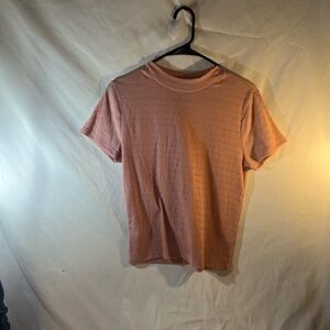 Vibe Short Sleeve Tee in Soft Pink